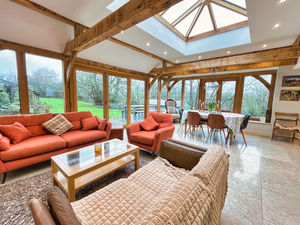 Photo 14- click for photo gallery